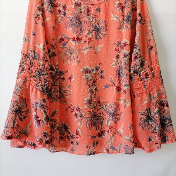 Studio Womens Peachy Pink Round Neck Bell Sleeve Floral Peasant Top Size 2X - Picture 3 of 7